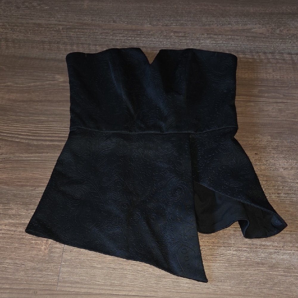 Finders Keepers Strapless Top